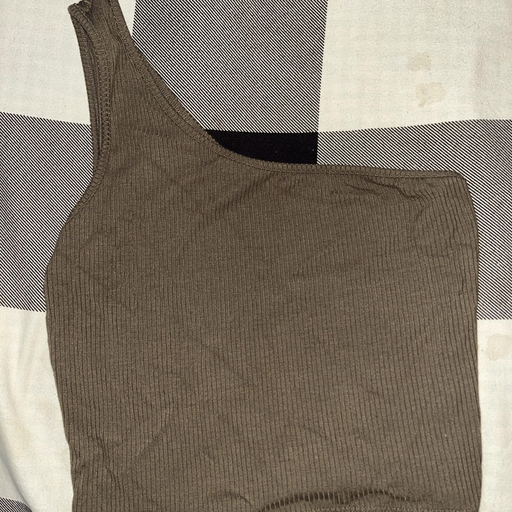 One shoulder tank top